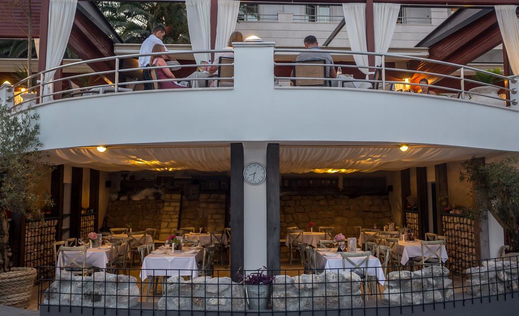Hotel Perla Herceg Novi Exterior foto